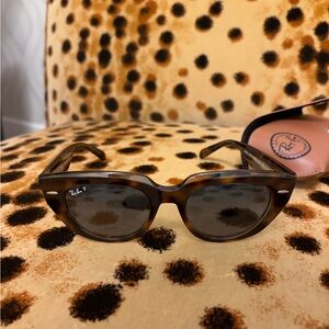 Ray Ban Cat Eye Sunglasses
